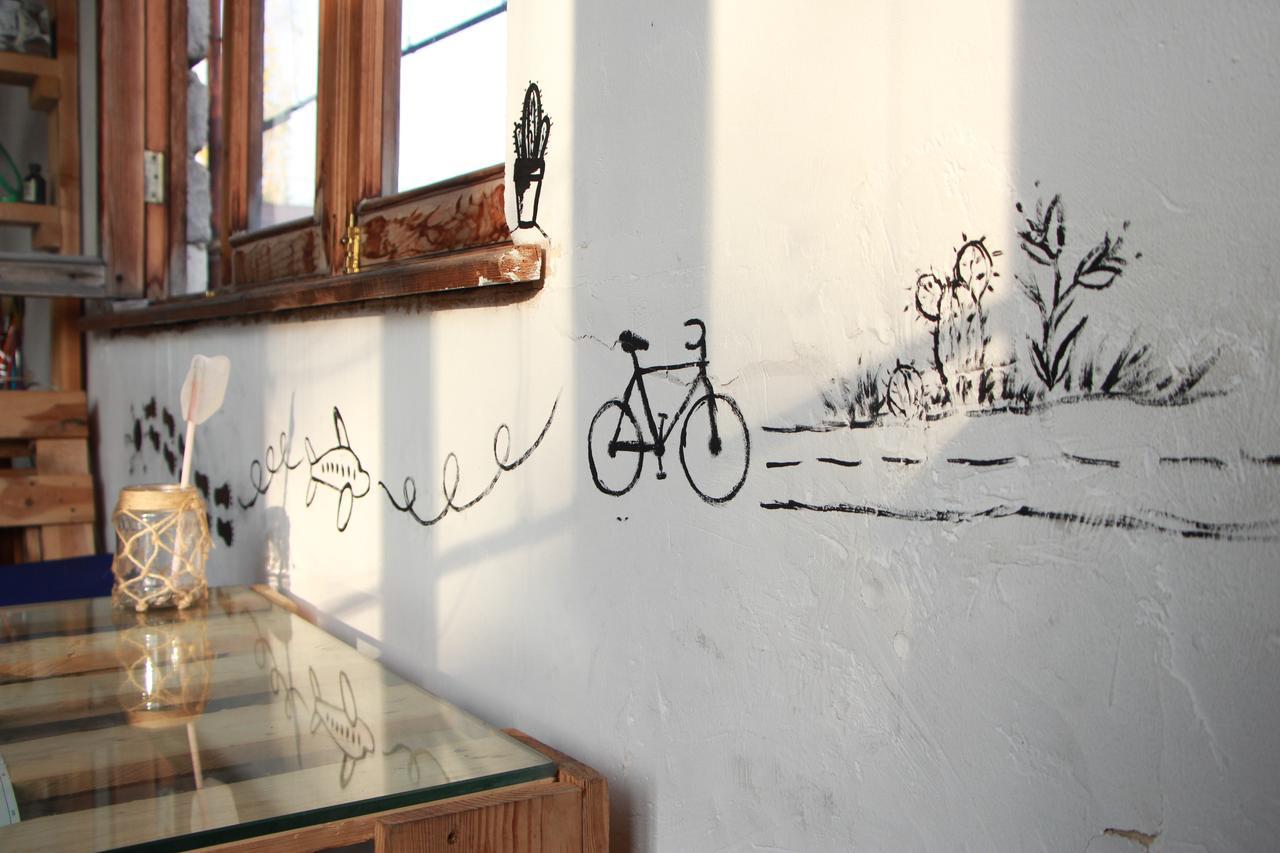 Sheni Hostel Tiflis Exterior foto